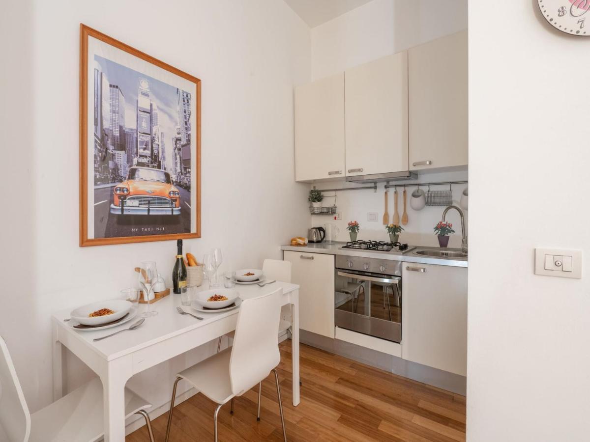 The Best Rent - Comfortable One Bedroom Apartment In Milan Downtown Esterno foto
